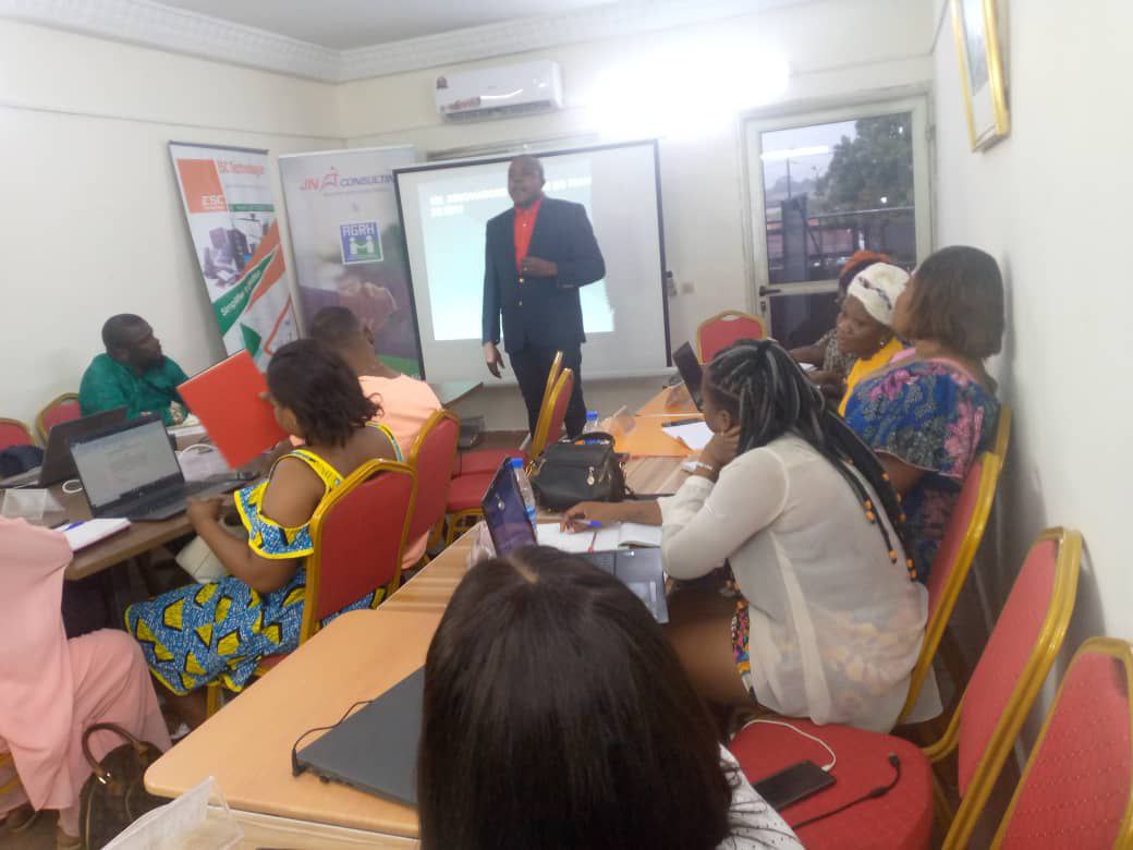 AGRH academi avec djibril camara de L' AGRH 