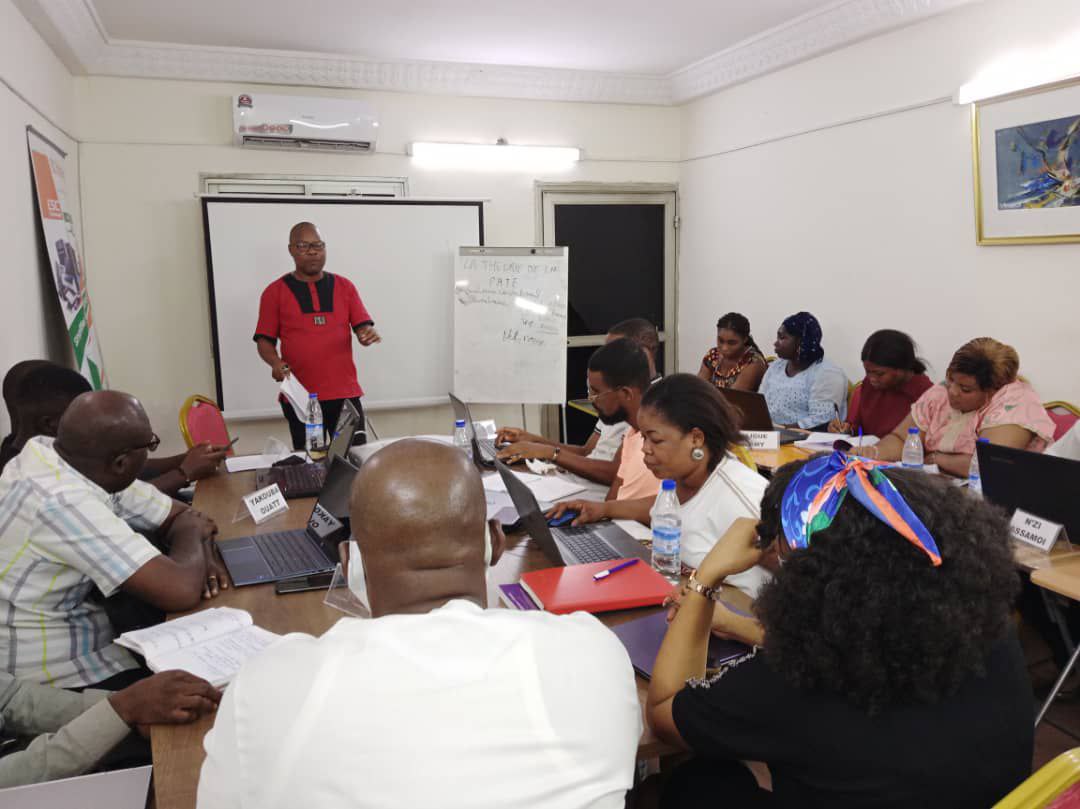 AGRH Academie time (promo6) avec notre confrère pierre kouadio de dream cosmetic que nous remercions